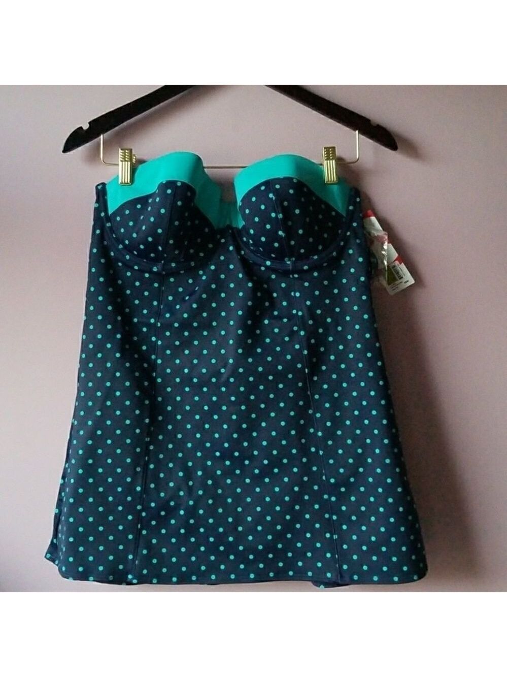 𝅺spanx Dresskini Swim Top Polka Dots - Picture 4 of 8